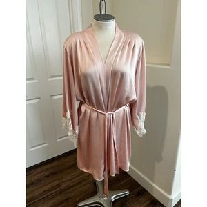 Vintage Robe Love Ophelia Women's Pink Willow Size Medium‎ lace flowy